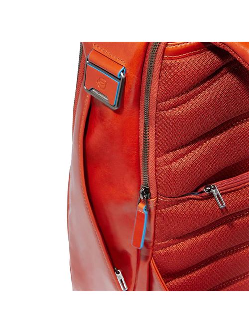 Blue Square Leder Rucksack PC 15,6 PIQUADRO | CA6593B2ZN