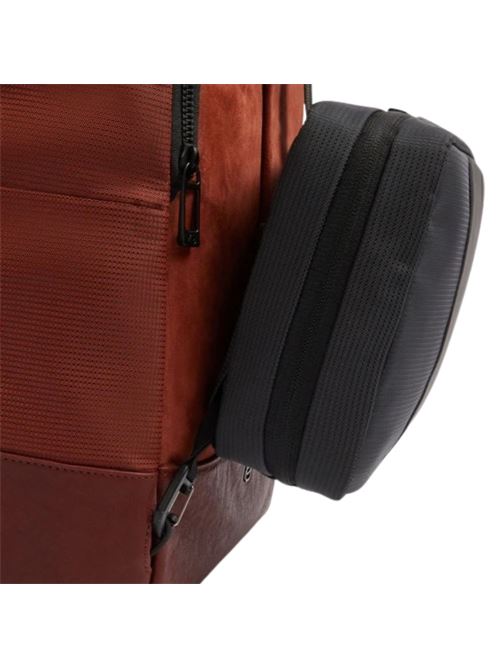 Zaino uomo porta pc 14 con porte USB e USB Type C PIQUADRO | CA7188W145CUS
