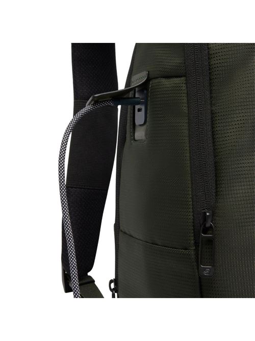 Zaino uomo porta pc 14 con porte USB e USB Type C PIQUADRO | CA7188W145VE