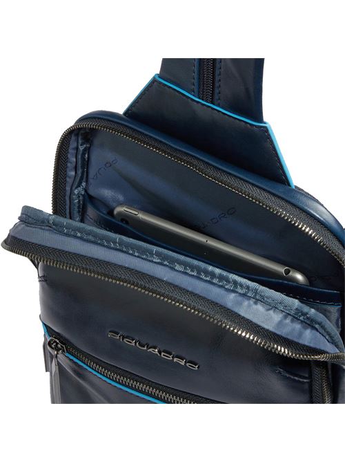 Blue Square monospalla portabile a zaino PIQUADRO | CA6589B2SBLU2