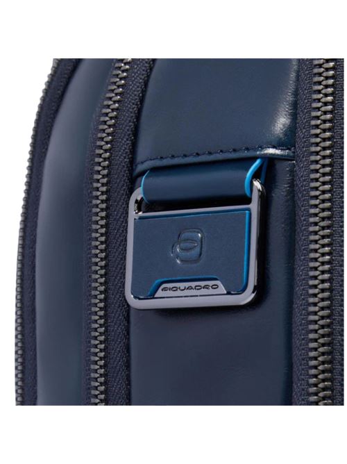 15,6p PIQUADRO | CA6817B2SBLU2